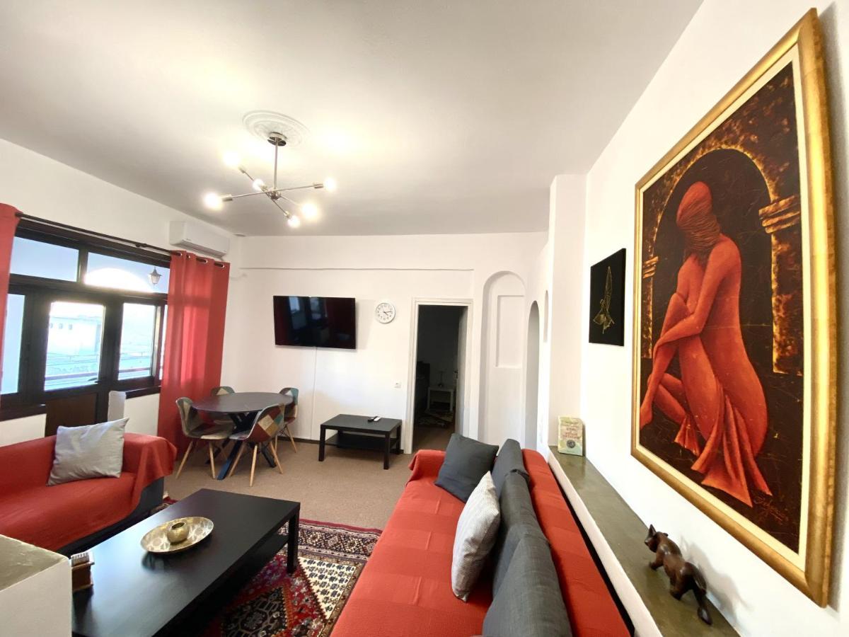 Classic 2 Bedroom Apartment Next To Metro - Marousi Athena Bagian luar foto