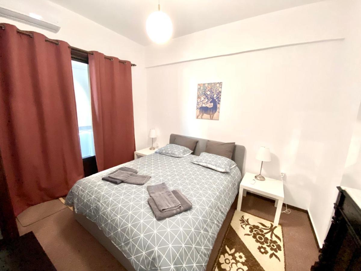 Classic 2 Bedroom Apartment Next To Metro - Marousi Athena Bagian luar foto