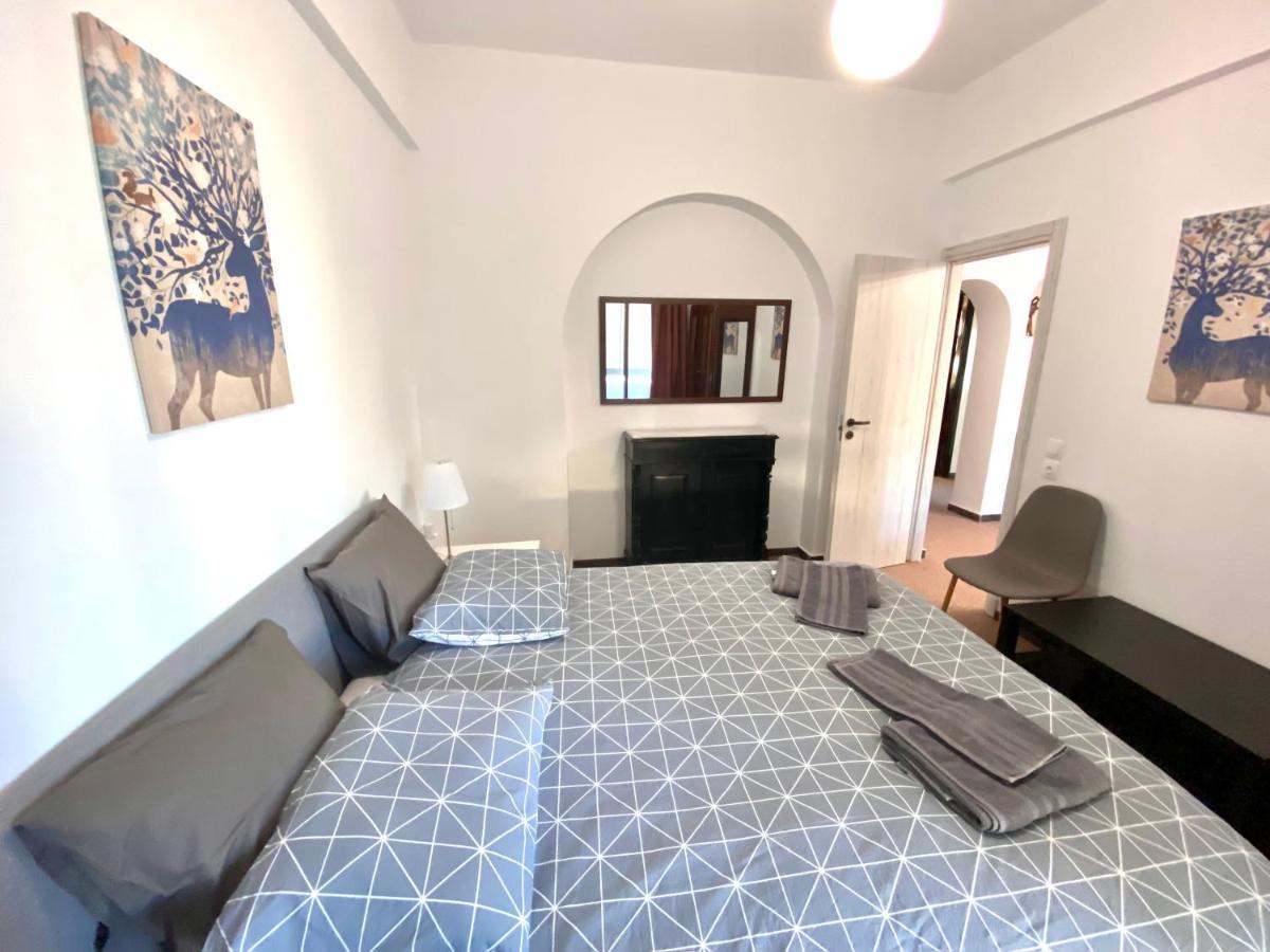 Classic 2 Bedroom Apartment Next To Metro - Marousi Athena Bagian luar foto